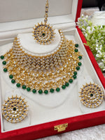 Load image into Gallery viewer, Reshma kundan Choker Set
