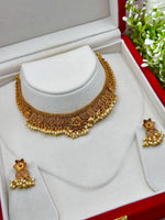 Load image into Gallery viewer, Gold platted Necklace Set
