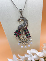 Load image into Gallery viewer, Maroon &amp; Green Color Glass Stone Peacock Insparied Necklace