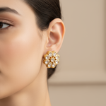 Load image into Gallery viewer, Tyaani Kundan studs