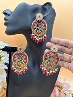 Load image into Gallery viewer, Guneet Pink Polki Tikka Earring Set