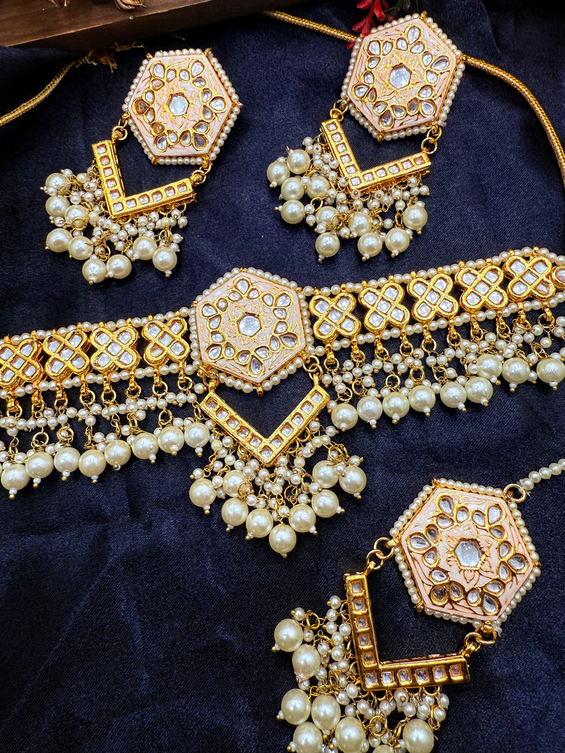 Shiya Kundan choker Set