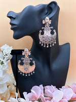 Load image into Gallery viewer, RoseGold Trending American Diamond Earrings