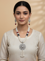 Load image into Gallery viewer, स्तरित मोतियों का हार