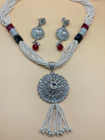Load image into Gallery viewer, Layered beads Necklace