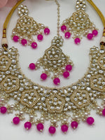 Load image into Gallery viewer, Chetana Kundan Necklace Set
