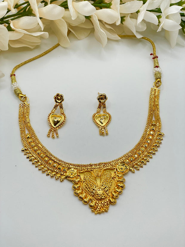 Farida Golden Necklace Sets