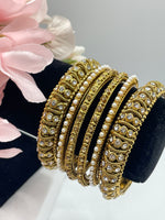 Load image into Gallery viewer, Pearl Golden Bangles