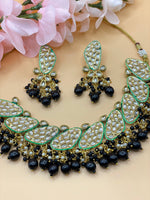 Load image into Gallery viewer, Kundan Indian Necklace Set
