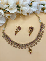 Load image into Gallery viewer, Golden Indian Choker Jewerly Set