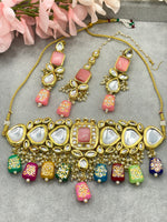 Load image into Gallery viewer, Barkha Kundan Necklace Set