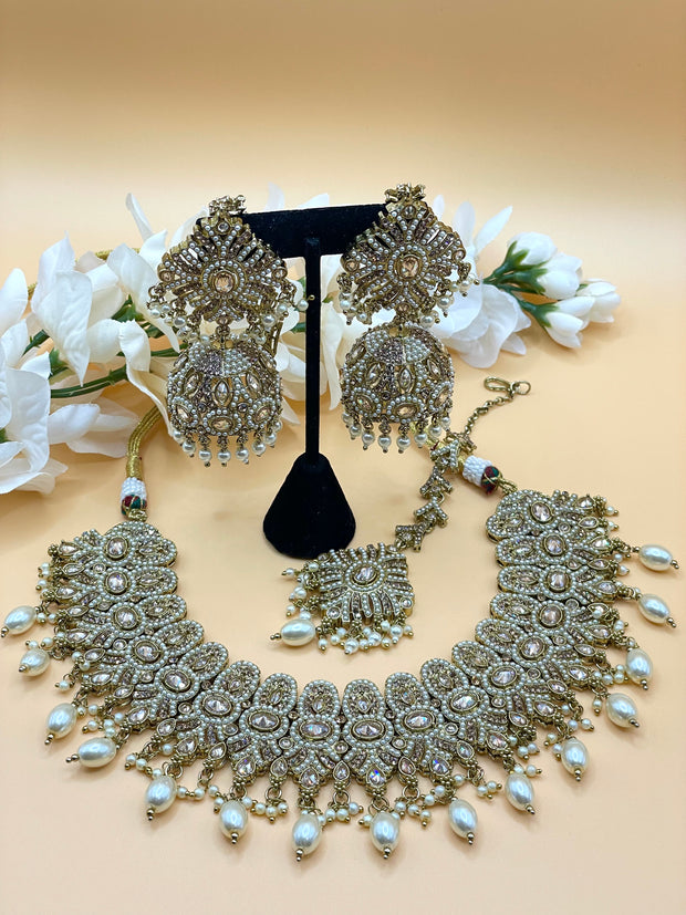 Afsara Polki Semi Bridal Necklace Set