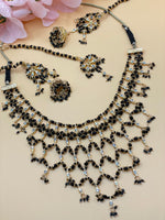 Load image into Gallery viewer, Shalus Black Beads With Gold Choker Set
