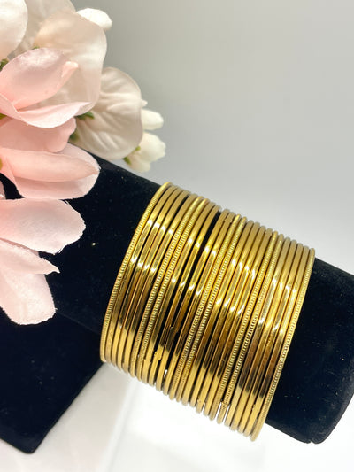 Gold indian bangles. Indian jewellery in USA
