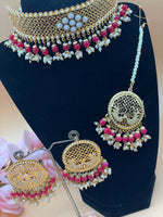 Load image into Gallery viewer, Ashis jaggo Gold platted with pearls Choker Set
