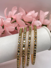 Krisha Mirror Kundan Bangles