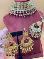 Load image into Gallery viewer, Palak Kundan jewelry Indian Choker Set
