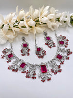 Load image into Gallery viewer, Pinky’S zirconium Silver Necklace Set