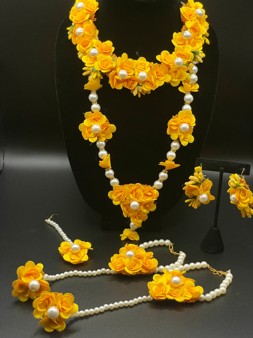 Palavi Yellow Floral Jewelry set