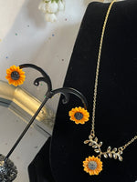 Load image into Gallery viewer, Sunflower Necklace Earrings Set
