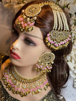 Load image into Gallery viewer, Rani Kundan jewellery Pipal Leaf Drop Choker Set
