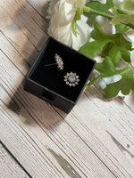Load image into Gallery viewer, Silver Star Studs - Affinity Giya
